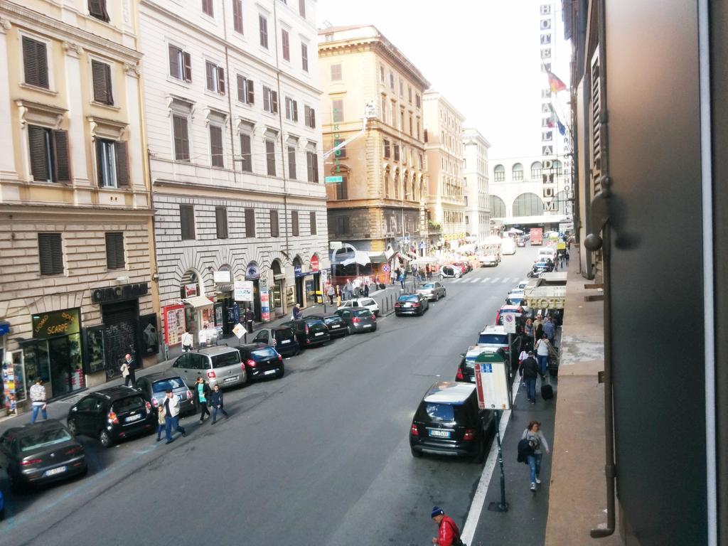 Ad Hoc Guest House - Rome — Photos 2